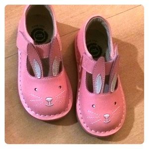 Livie and Luca Molly Mary Janes in soft pink